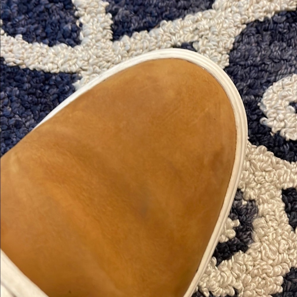 Timberlands - Picture 8 of 11